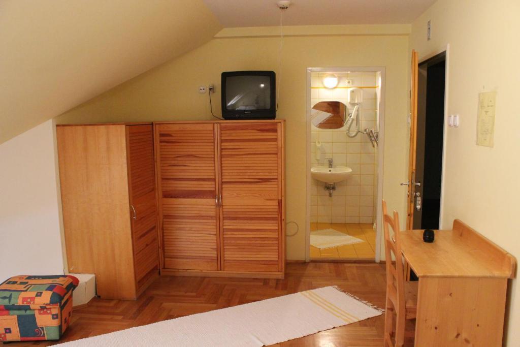Korona Szallo Hotell Nagykanizsa Rom bilde